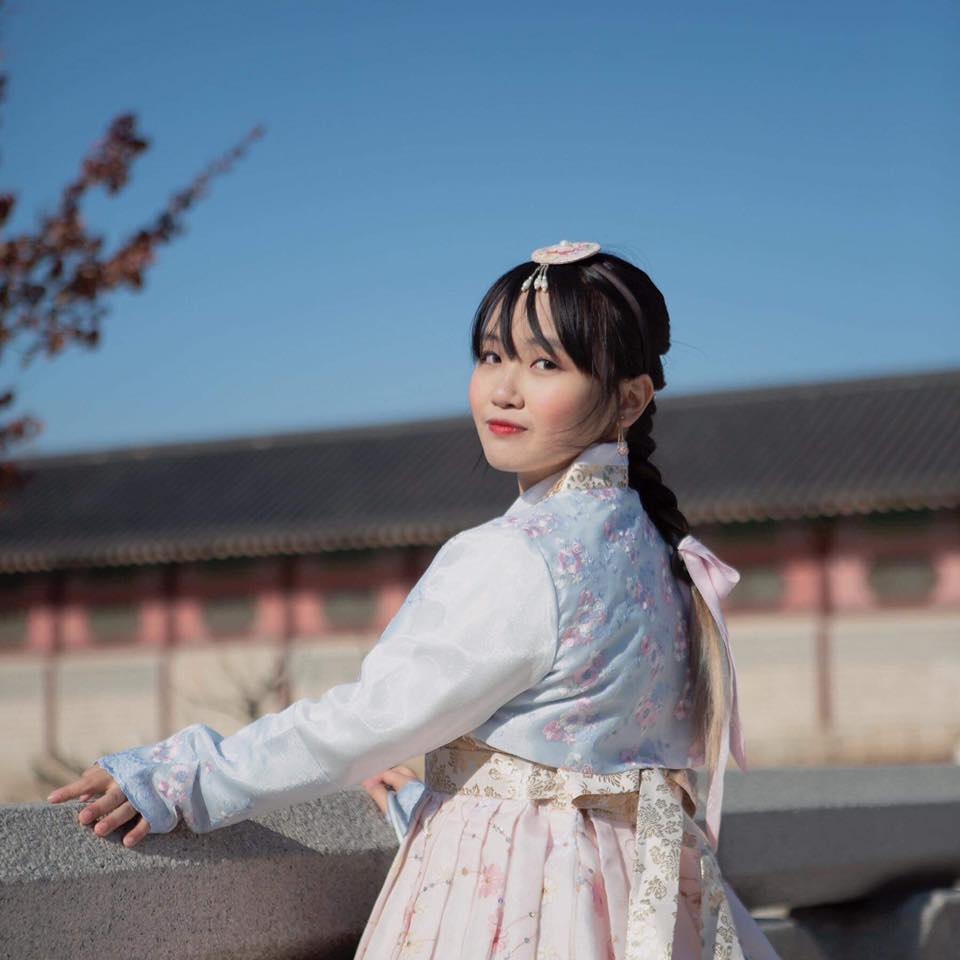 du hoc sinh don Tet anh 1