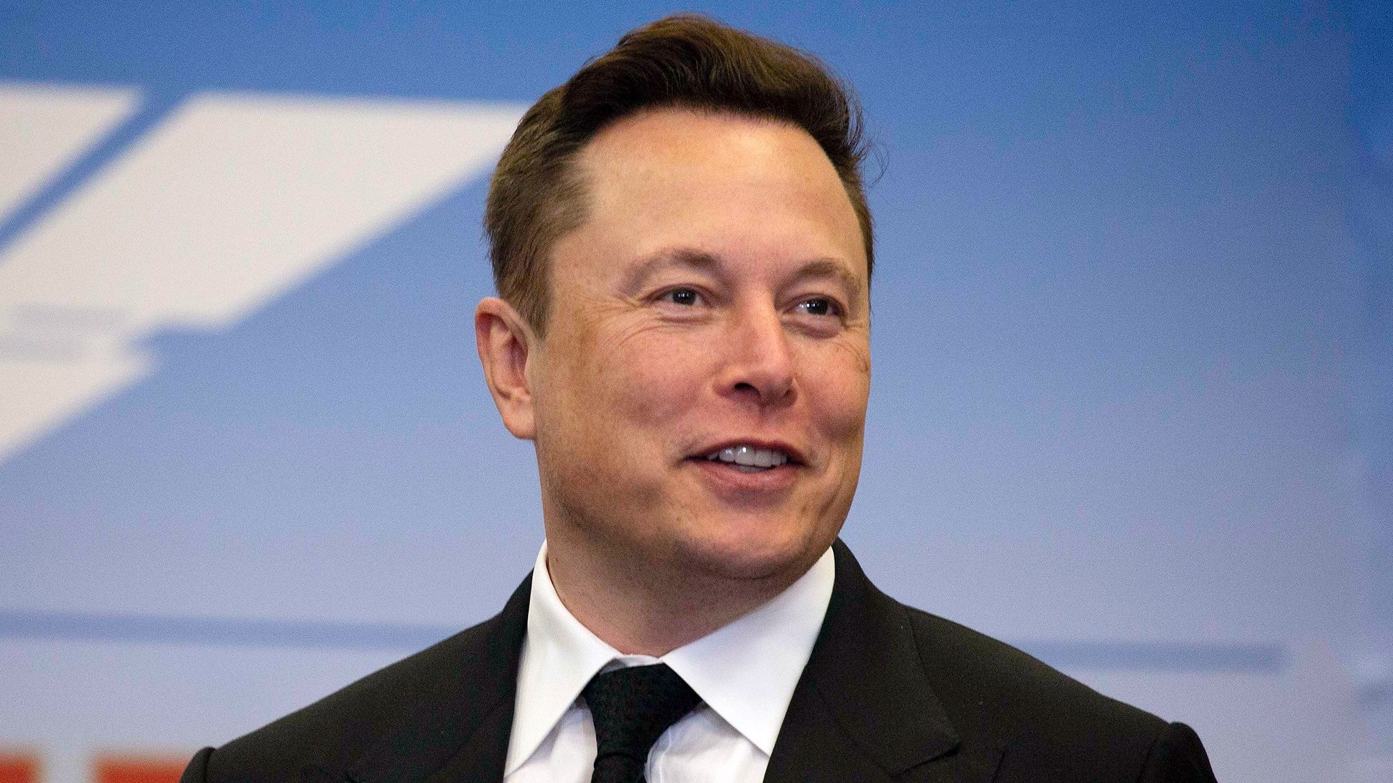 Nu ty phu tu than tre nhat nuoc My anh 5