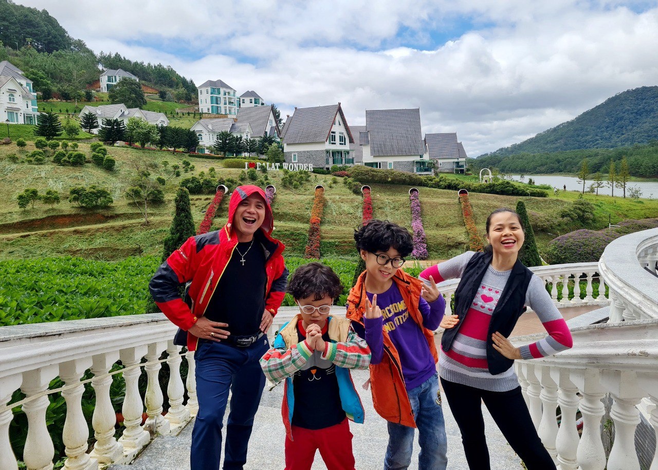 cho tre tham gia khoa hoc trai nghiem anh 4