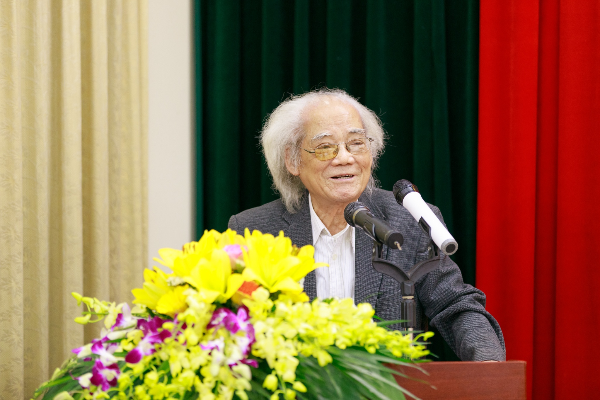 giao su Hoang Trong Phien qua doi anh 1