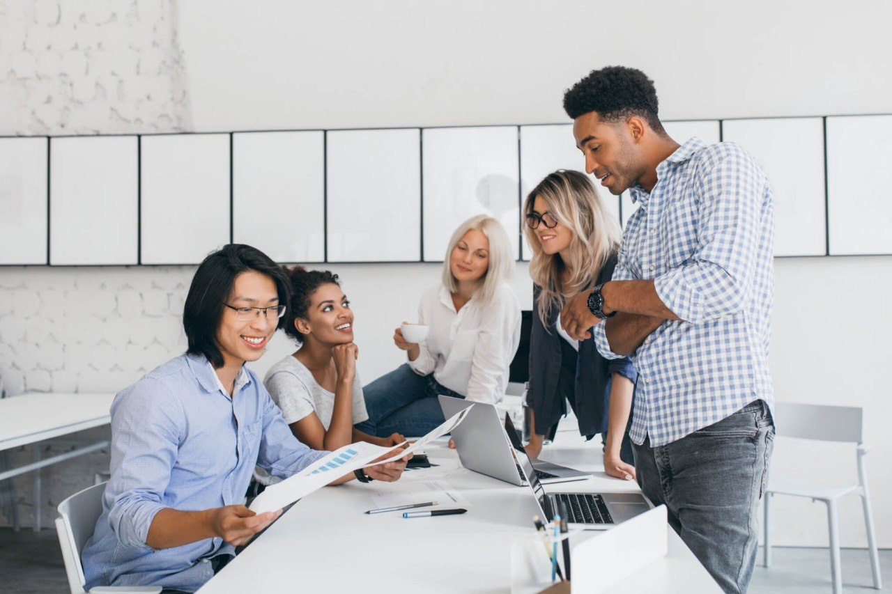 nganh hoc mang lai cong viec luong cao anh 5