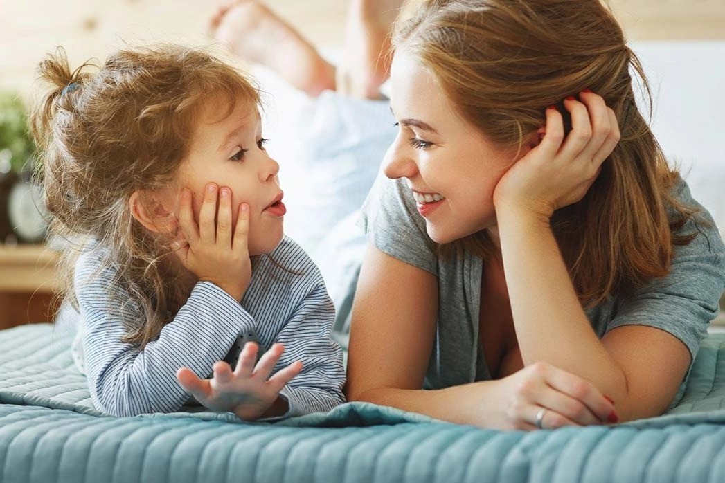 7 thoi quen cua phu huynh de day con thanh tai hinh anh