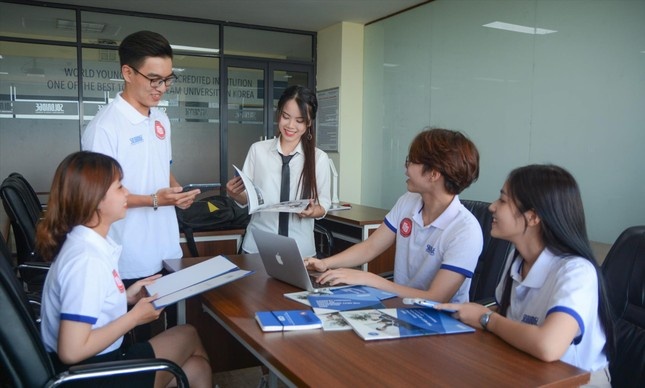 chuong trinh dao tao lien ket anh 1