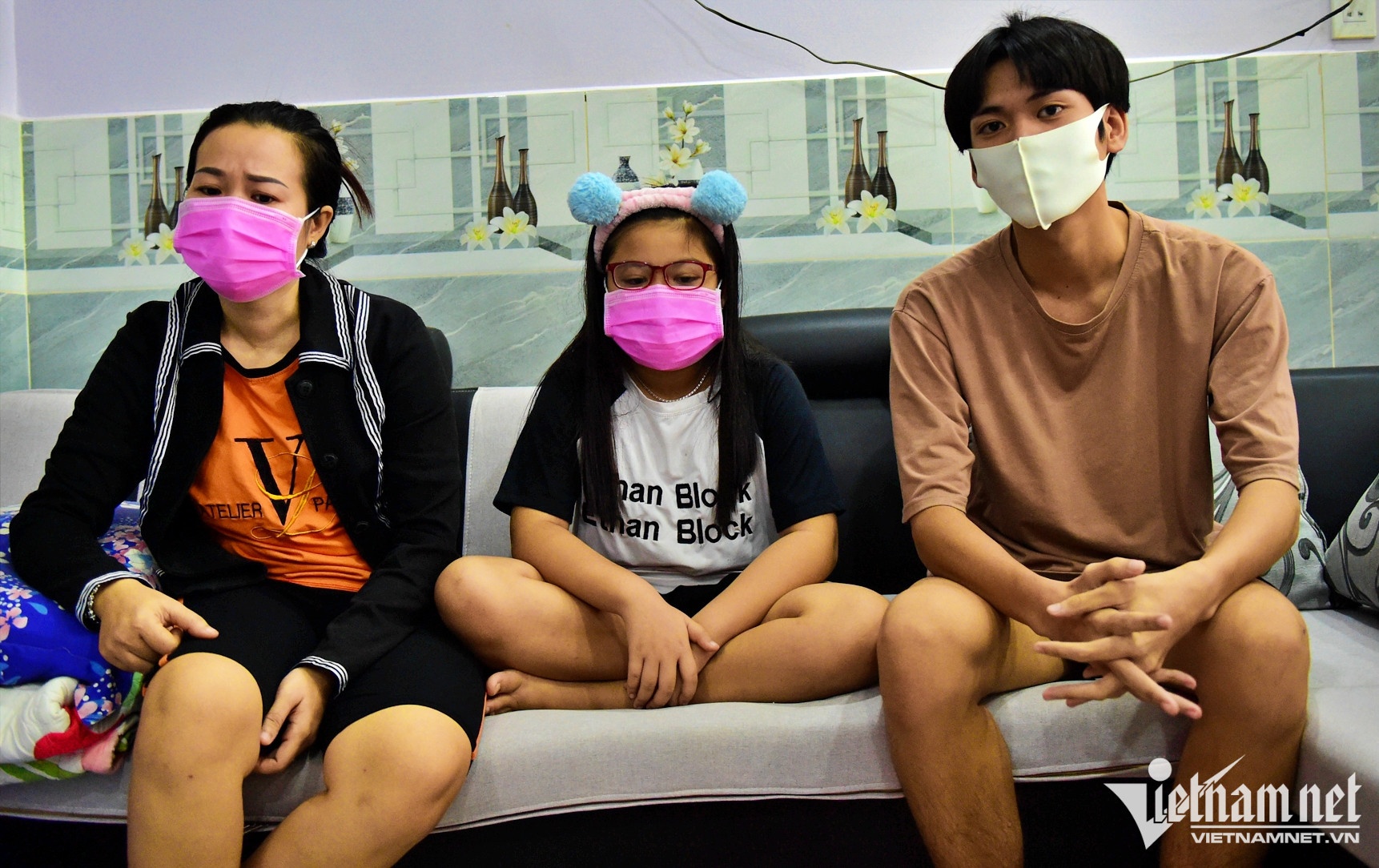 tre mo coi do Covid-19 anh 2