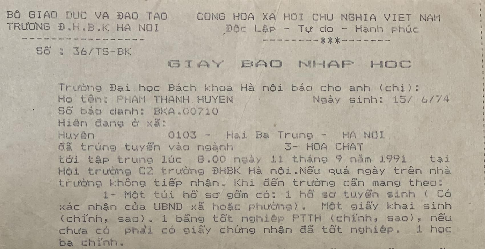 Ky uc ve to giay bao nhap hoc 30 nam truoc hinh anh