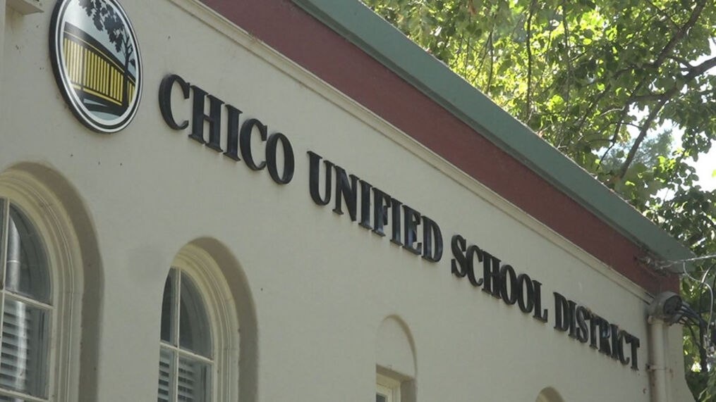 Hoc khu bi kien vi bi mat chuyen doi gioi tinh cua hoc sinh hinh anh