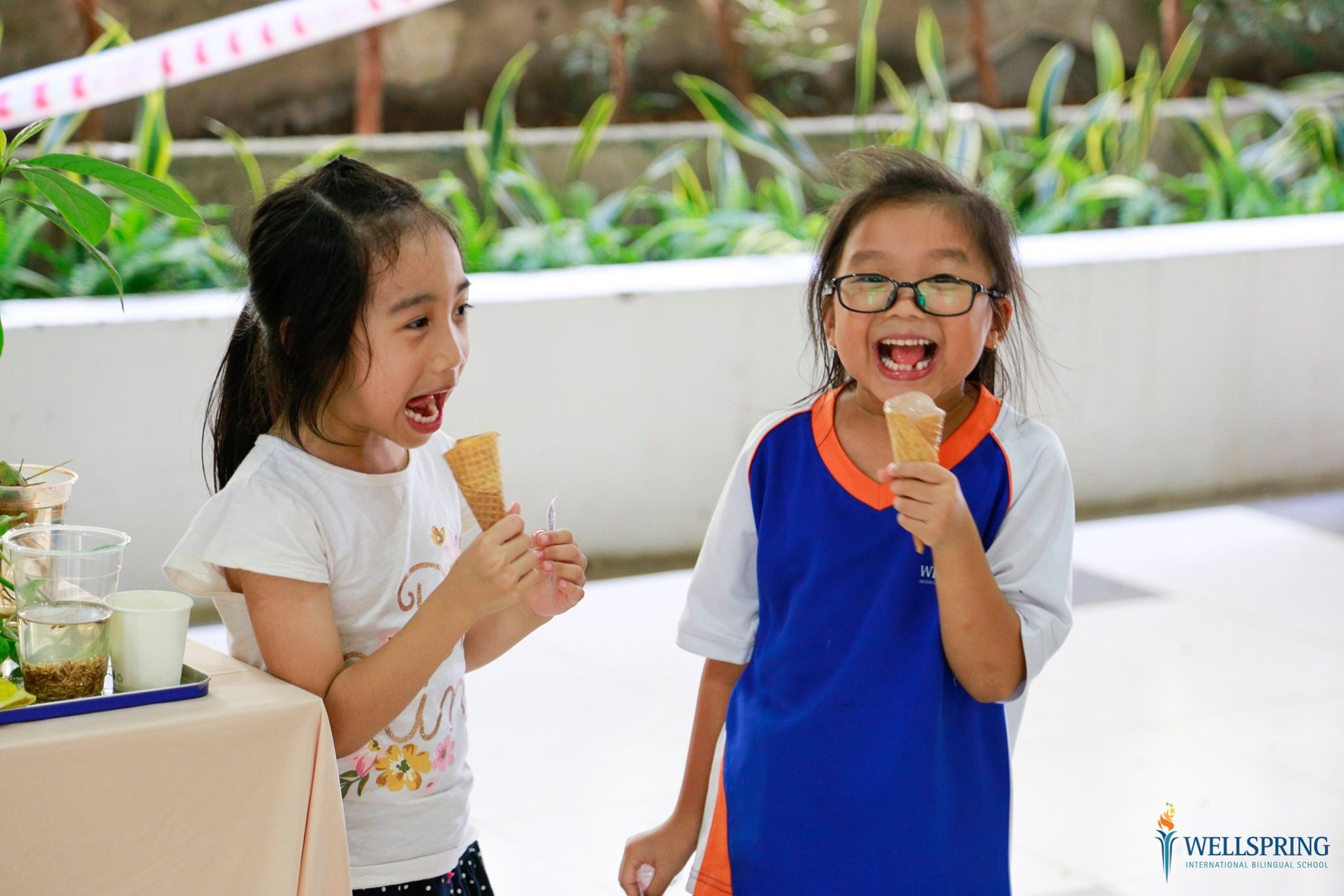 hoc phi truong tu thuc anh 7