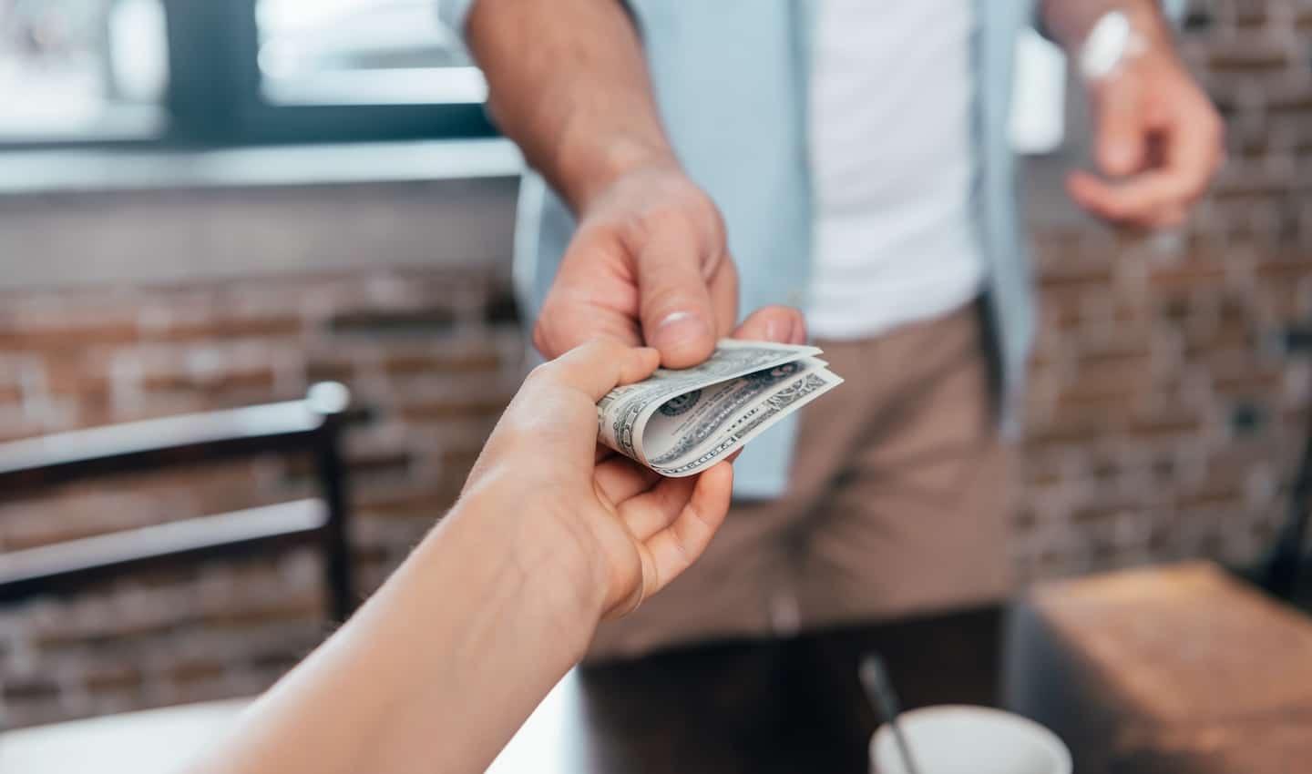 Trung tam tieng Anh bi to thu tien nhung khong day, doa danh hoc sinh hinh anh