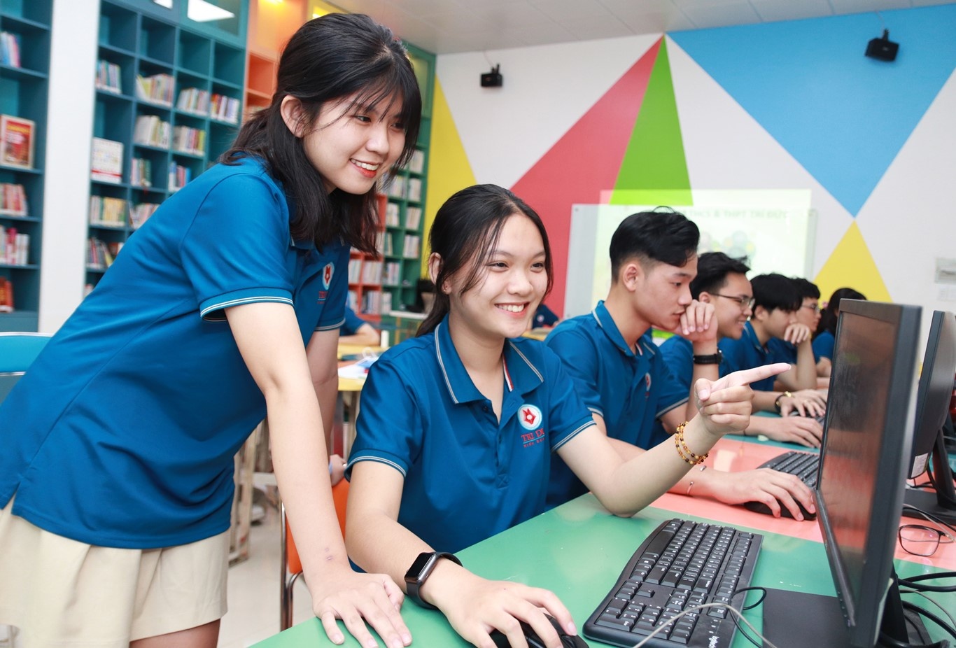 Thoi gian tuyen sinh dau cap cua cac truong tu thuc o TP.HCM hinh anh