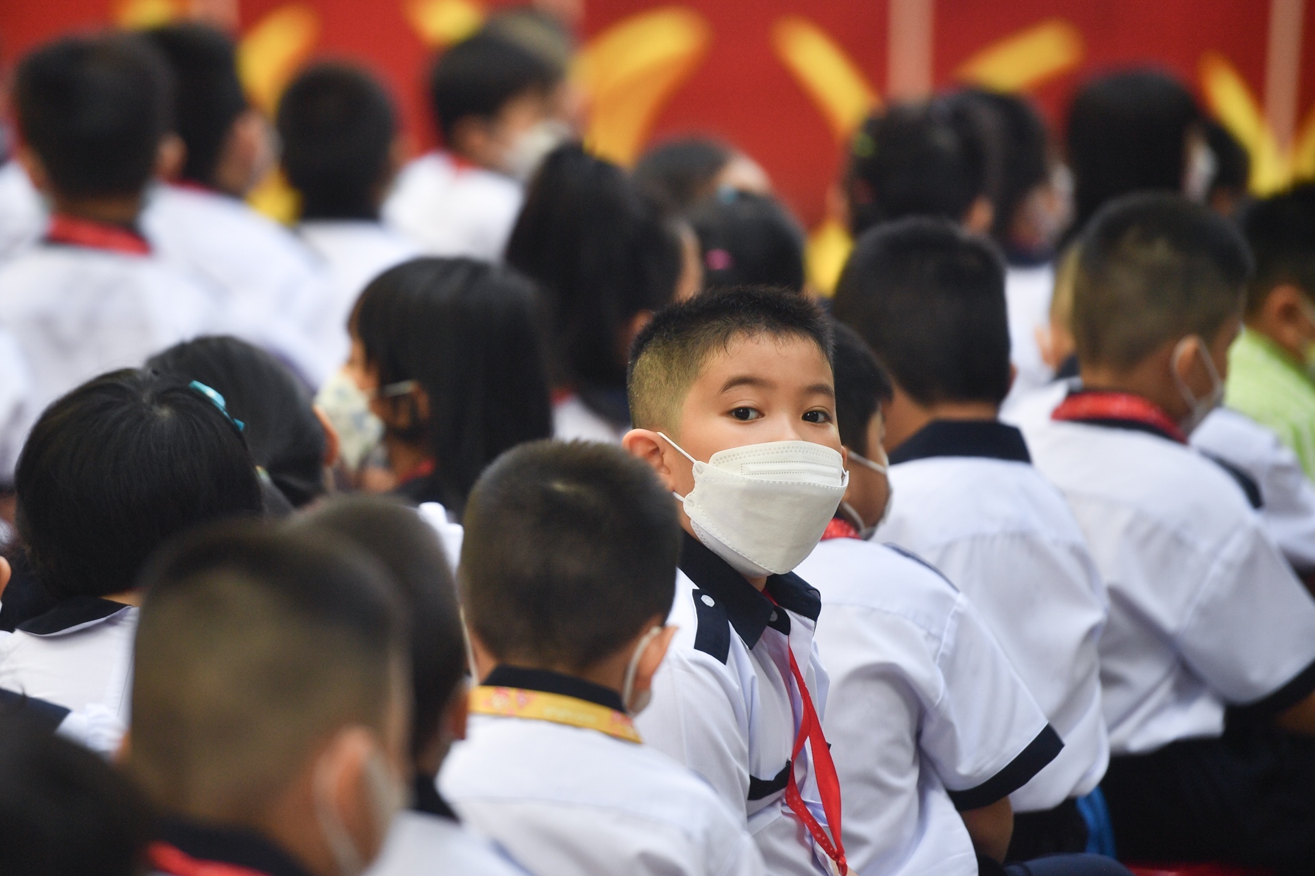 tuyen sinh bang GIS anh 3