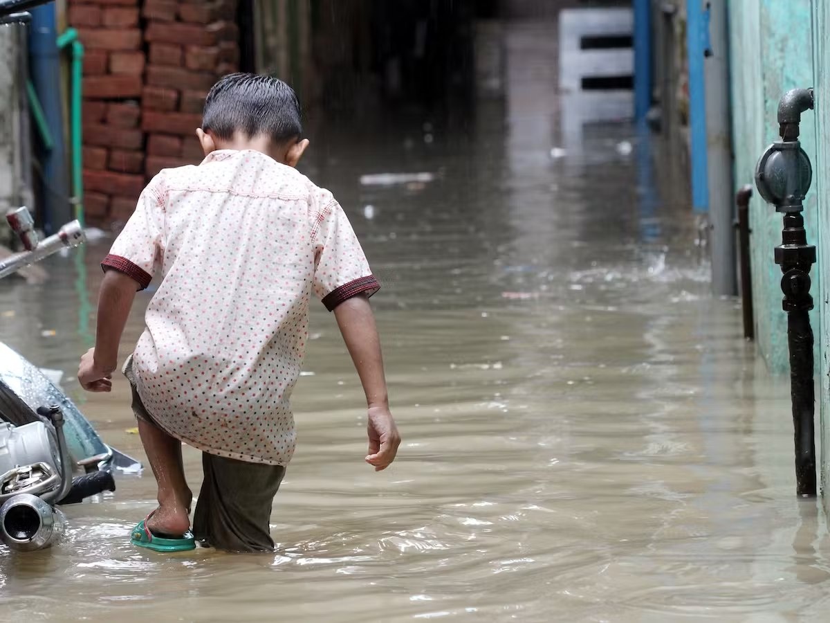 Ly do con nguoi kho kiem soat thien tai du doan duoc thoi gian xay ra hinh anh