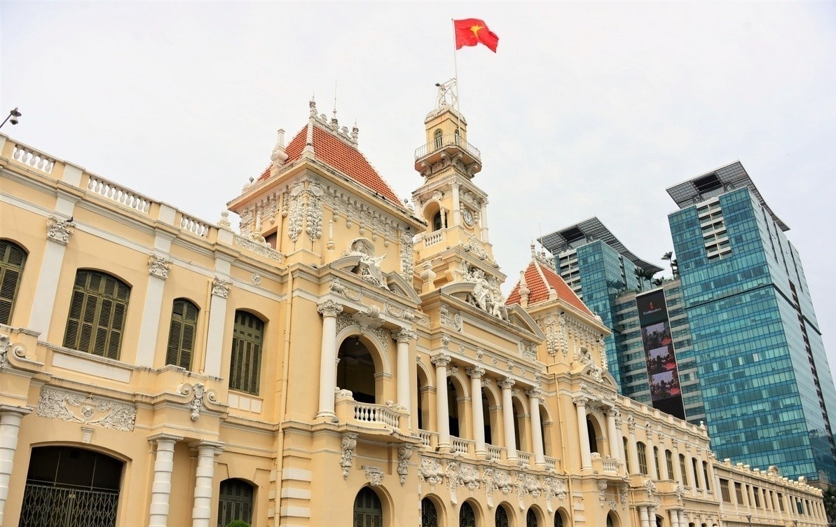 lich nghi le 30/4 anh 7