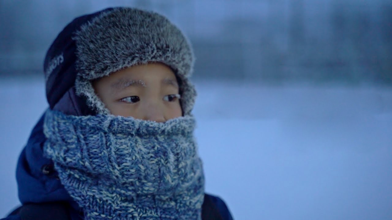 Mot ngay di hoc cua tre em o thanh pho lanh nhat the gioi hinh anh