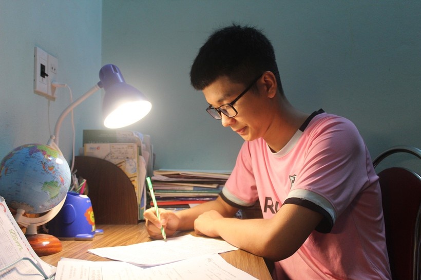 thi tot nghiep THPT 2023 anh 2