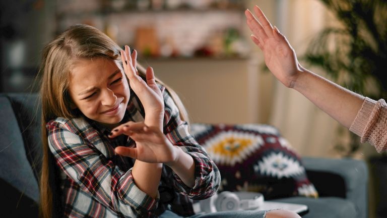 O Australia, nhieu cha me van cho rang danh con la dieu nen lam hinh anh