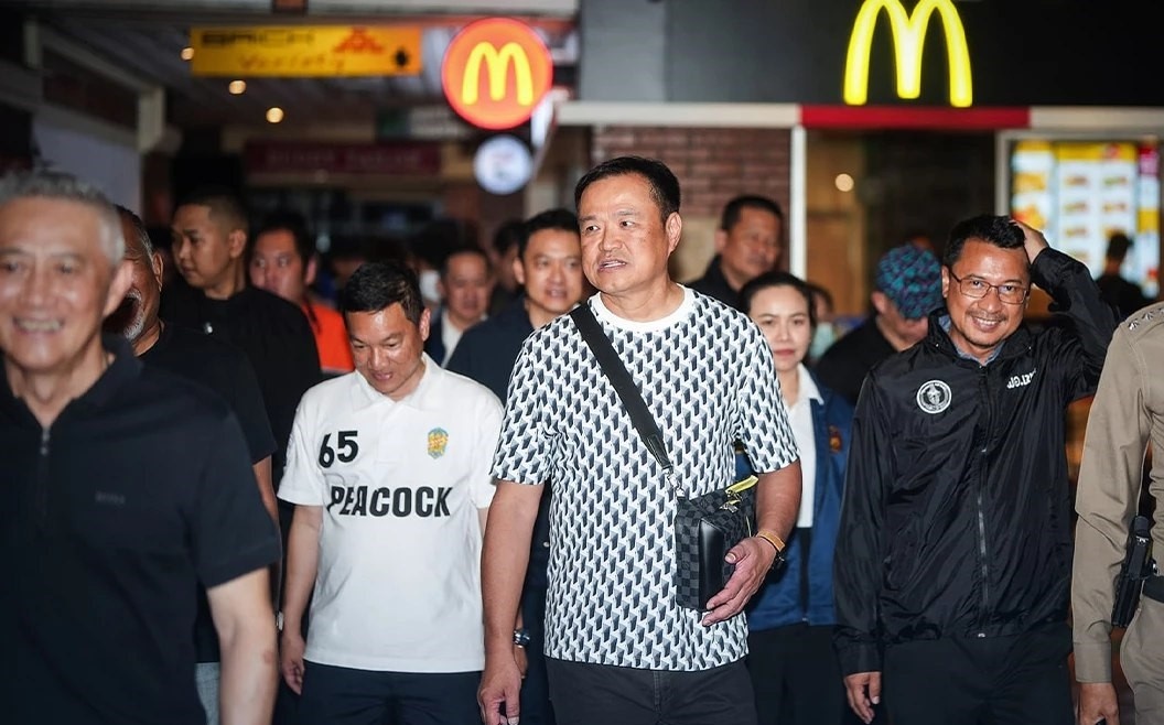 Dong thai moi cua Thai Lan sau vu du khach say ruou dam chet nguoi hinh anh