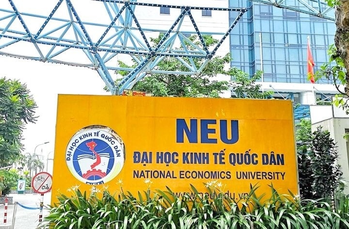 Dai hoc Kinh te Quoc dan ly giai viec bo phuong thuc xet tuyen hoc ba hinh anh