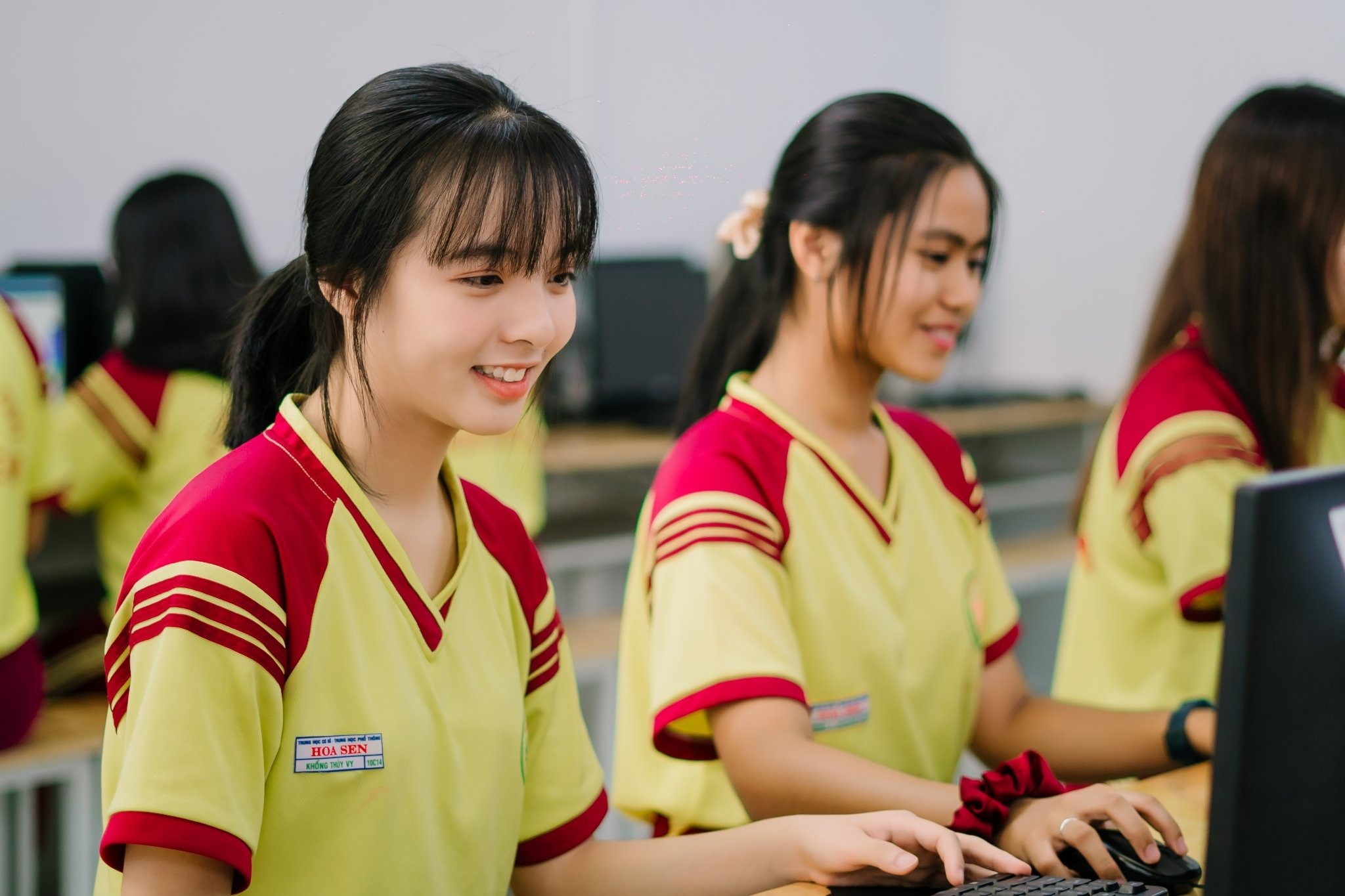 chiet khau hoc phi anh 1