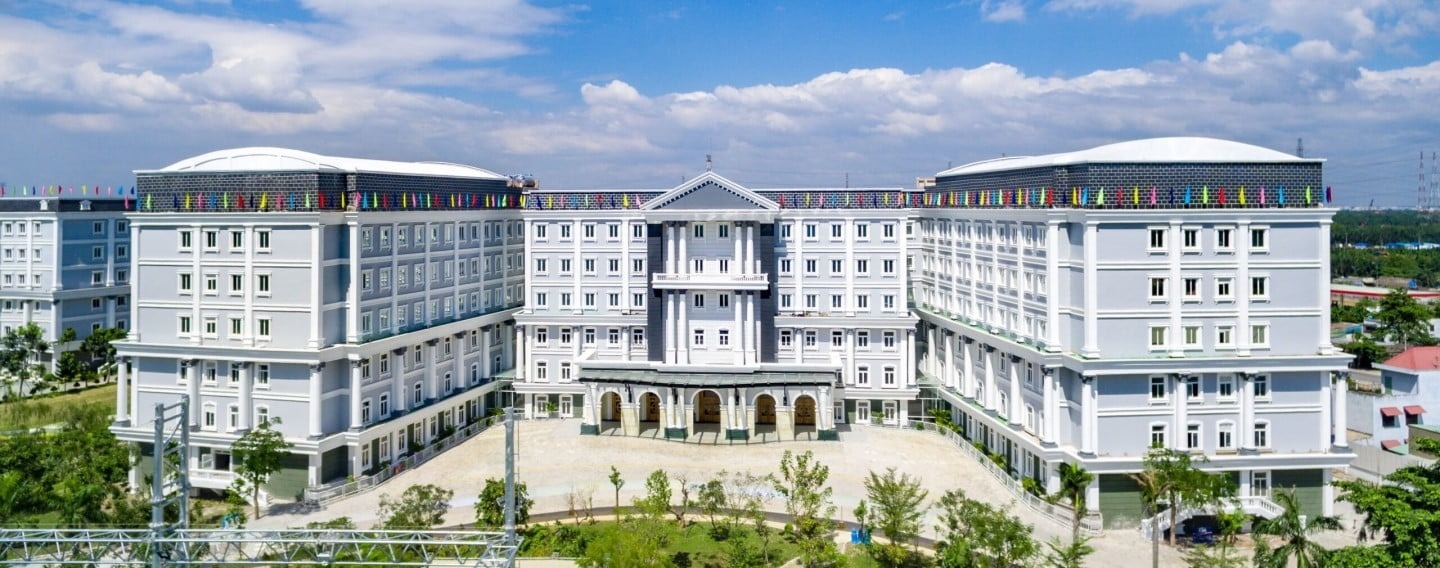 Truong quoc te bat ngo cho hoc sinh nghi hoc vi giao vien bi no luong hinh anh