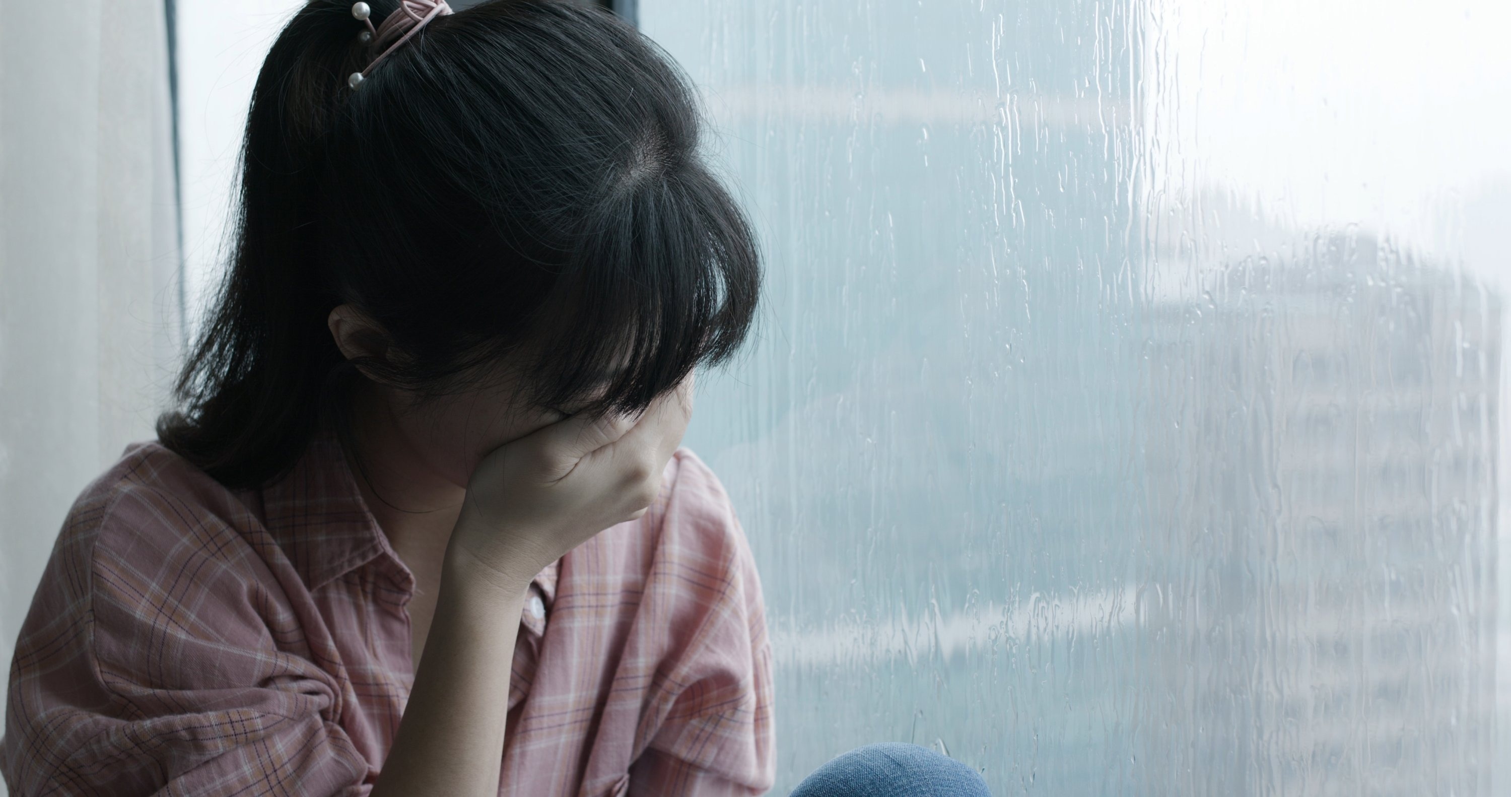 Du hoc sinh Viet o Han Quoc mat an mat ngu vi bi dong huong lua tien hinh anh