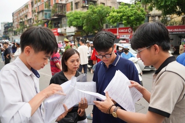 Khong duoc yeu cau thi sinh xac nhan nhap hoc truoc ngay 22/8 hinh anh