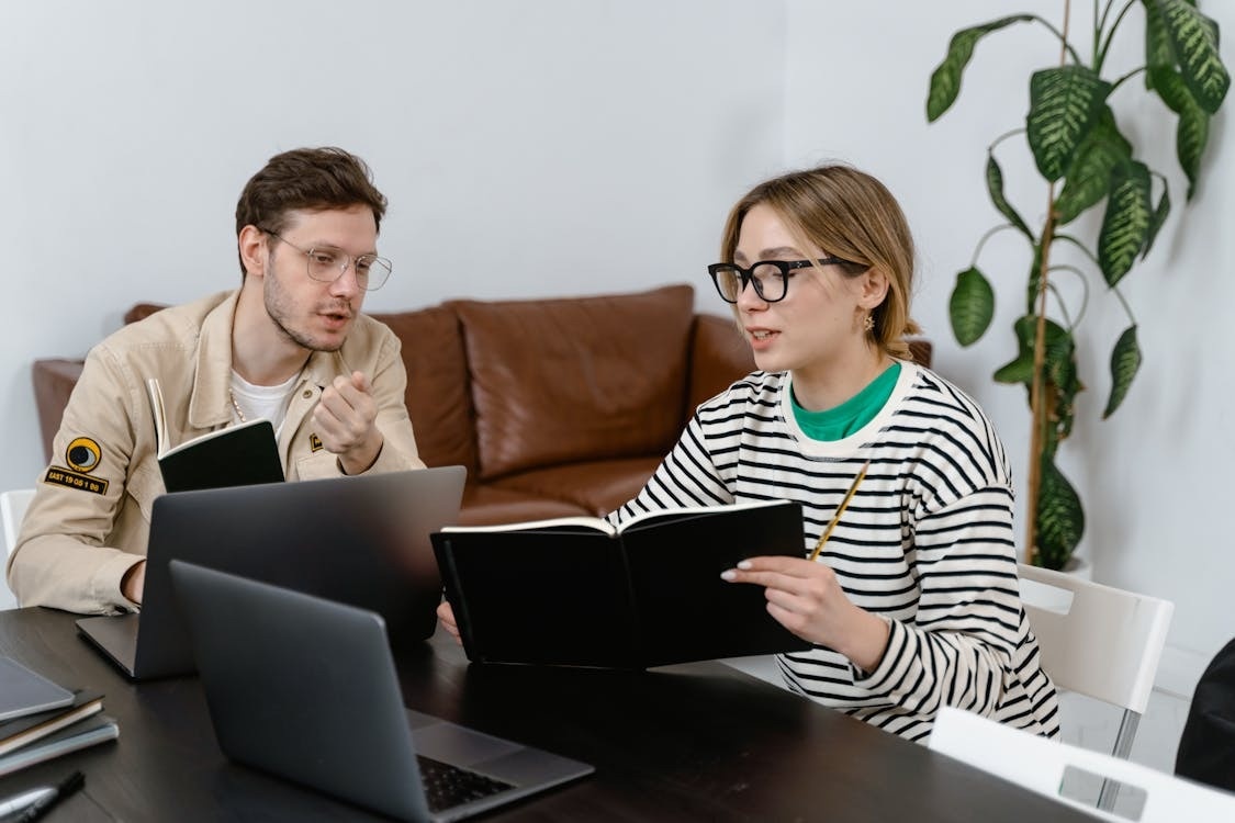 dấu hiệu nói dối ảnh 5 dau hieu noi doi anh 5