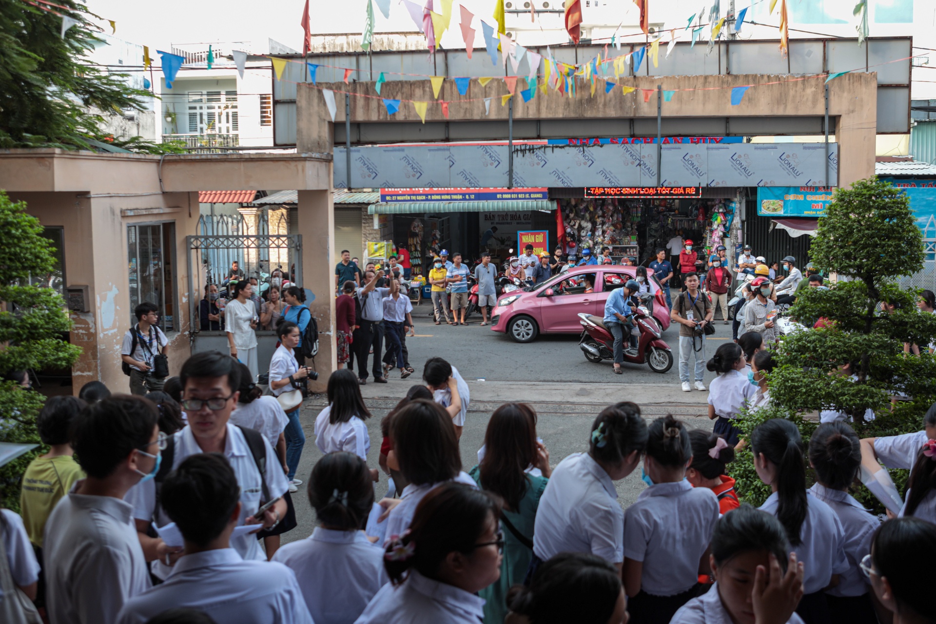 thi lop 10 tp.hcm anh 5