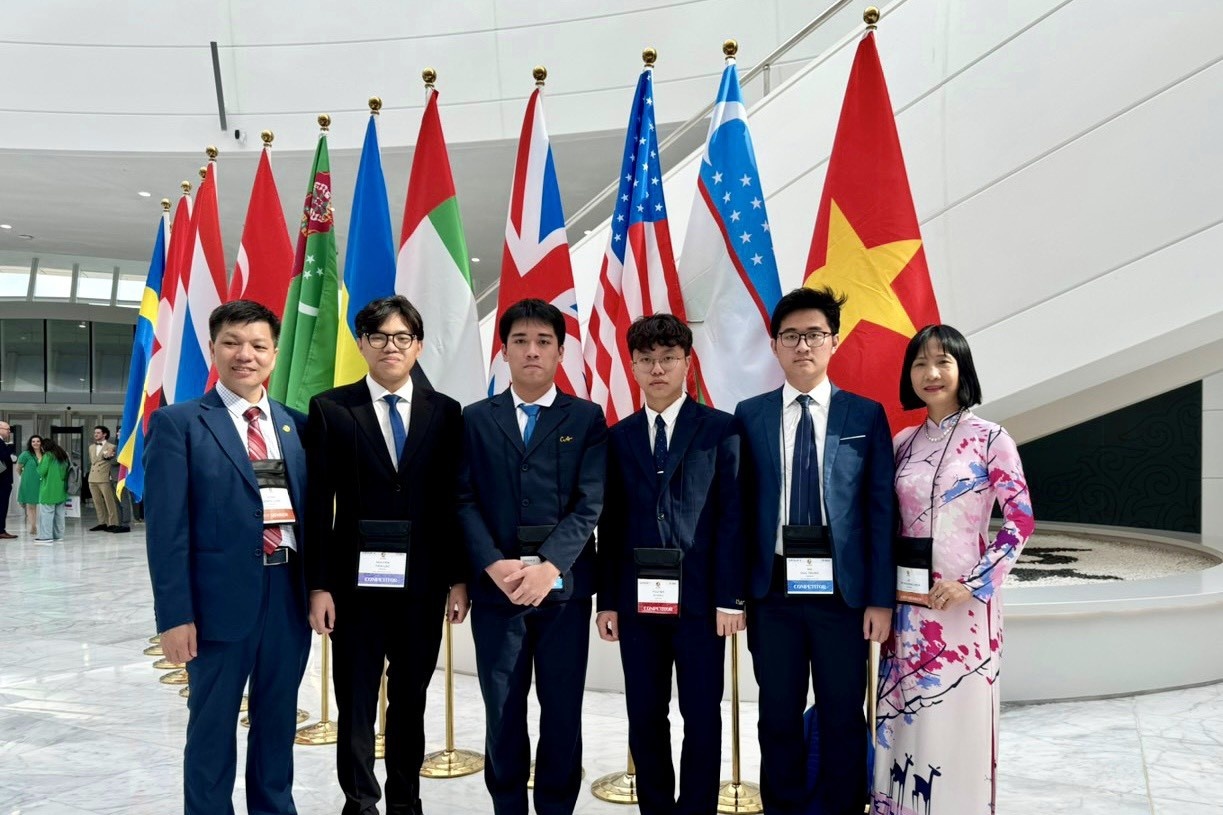 Hoc sinh Viet Nam thang lon trong ky thi Olympic Sinh hoc Quoc te hinh anh