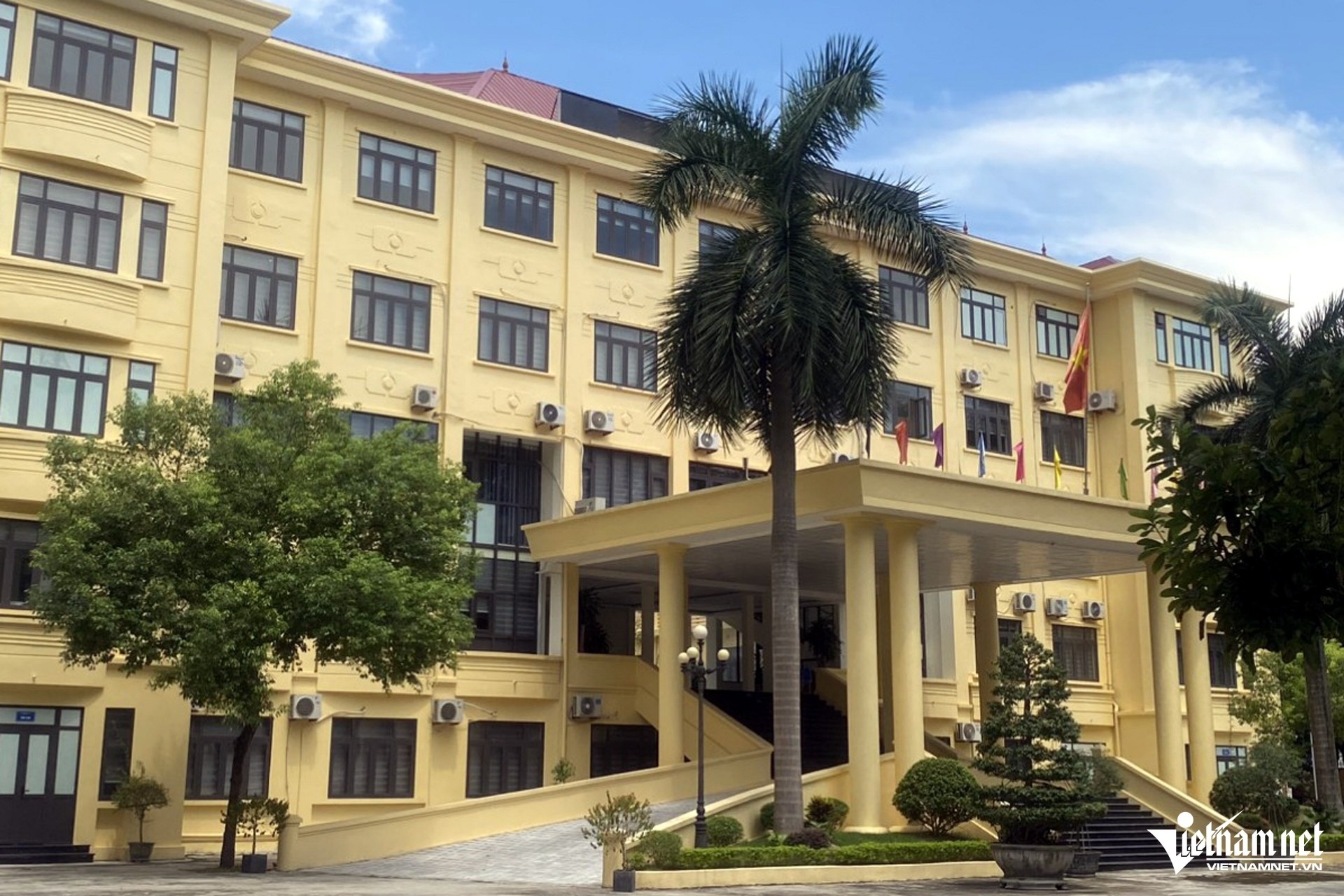 Phat hien vi pham trong khoan thu truong hoc o Vinh Phuc hinh anh