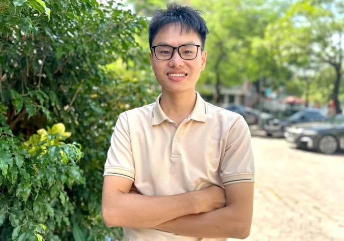 Nam sinh tung no mon, bo hoc lam cong nhan tot nghiep thu khoa dai hoc hinh anh