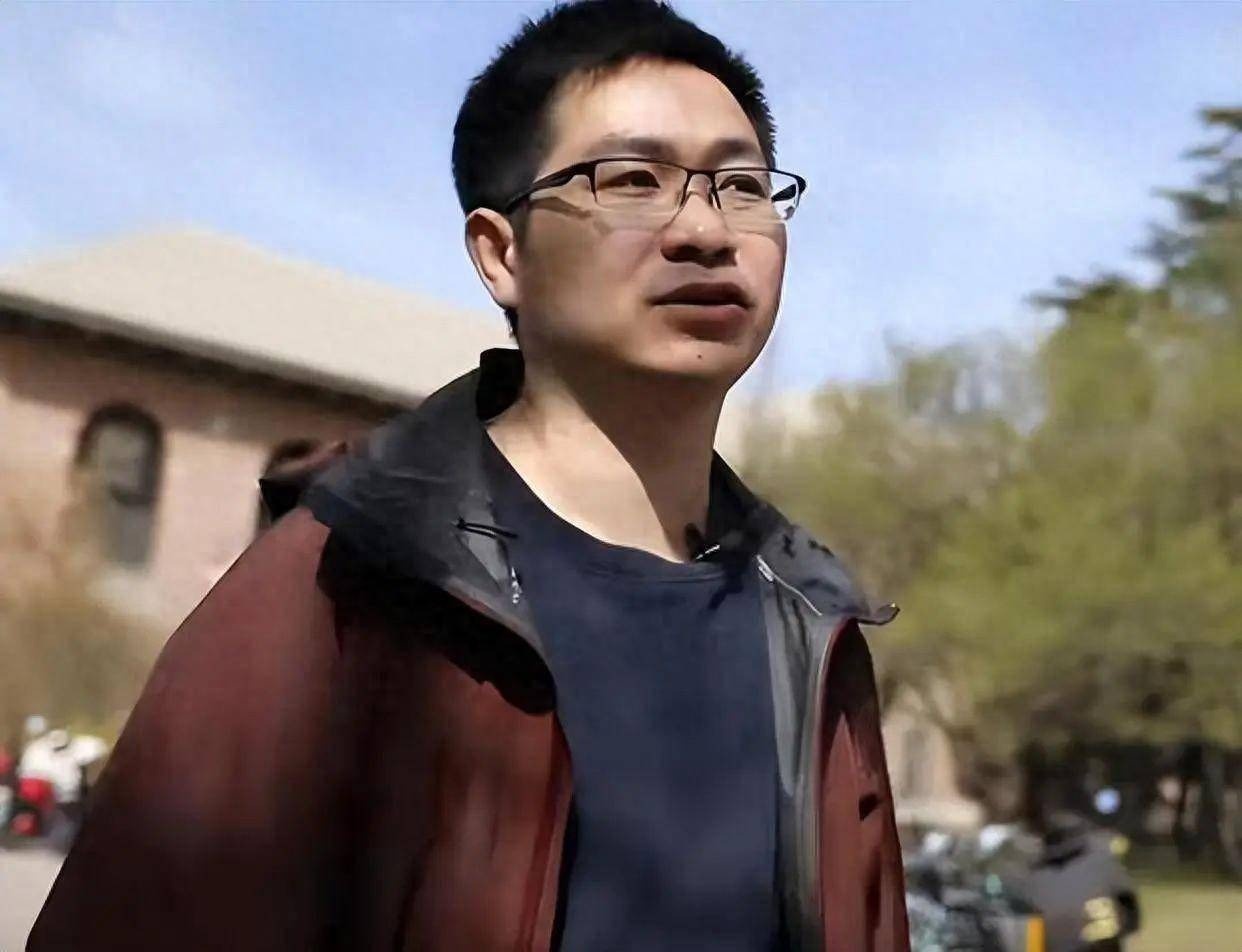 Thay giao Trung Quoc thi dai hoc lan 3, quyet dau truong y top dau hinh anh