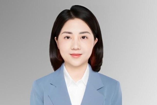 Tan pho giao su tre nhat nam 2024 hinh anh