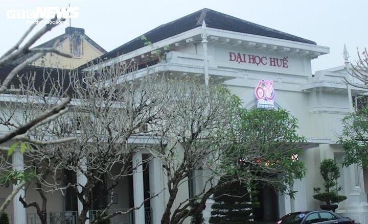 Truong phong nghien cuu khoa hoc o Hue dao 12 trang luan an tien si hinh anh