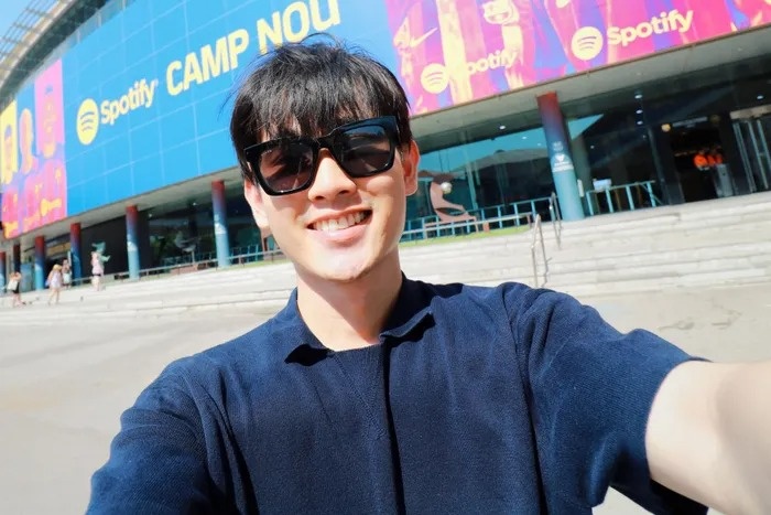 Nam sinh Duong len dinh Olympia tro thanh tien si hang khong tai Phap hinh anh