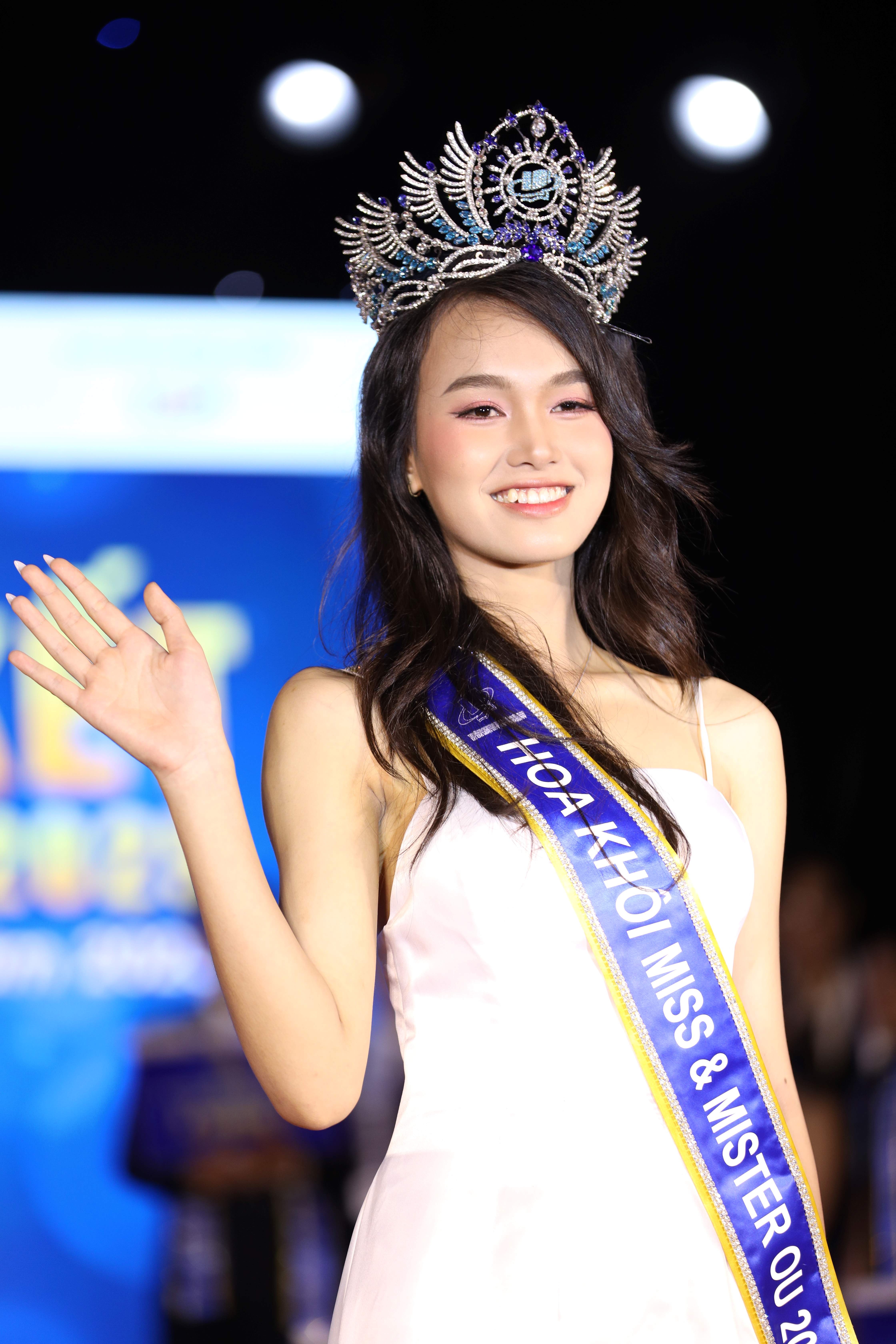 sinh vien quoc te anh 7