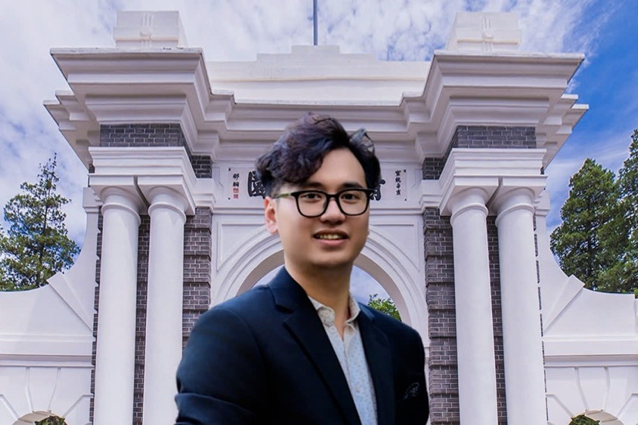 Chang trai lam giam doc o tuoi 22, gianh hoc bong thac si DH Thanh Hoa hinh anh