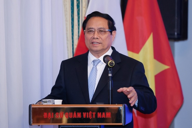 Thuc day viec day tieng Viet nhu ngoai ngu o truong hoc Ba Lan hinh anh