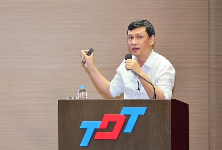 Can day tre dung AI co dao duc, trach nhiem hinh anh