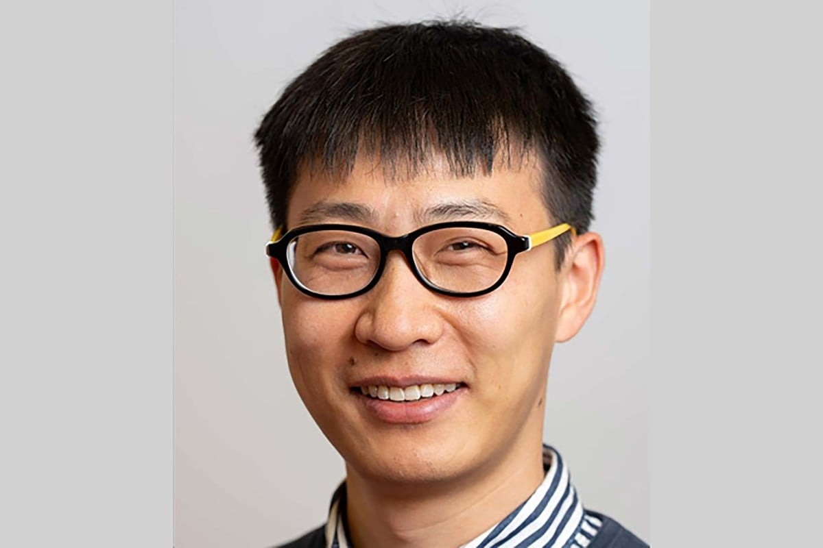 Thien tai Trung Quoc tu bo dai hoc top dau de ve nuoc lam viec hinh anh