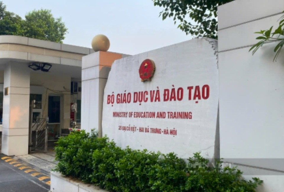 De nghi khong chuyen dai hoc cua bo nganh, dia phuong ve Bo GD&DT hinh anh