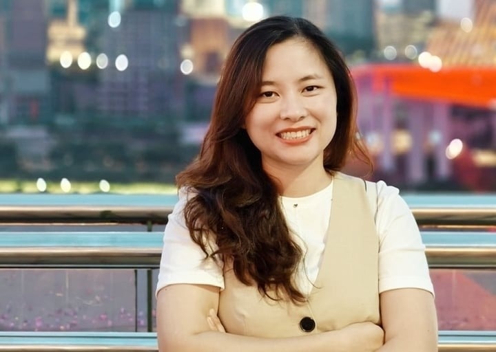 Bac si Pham Minh Giang anh 2