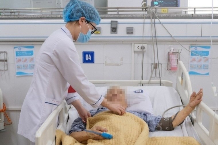 Khong kham dinh ky, benh nhan dai thao duong hon me, phai nhap vien hinh anh