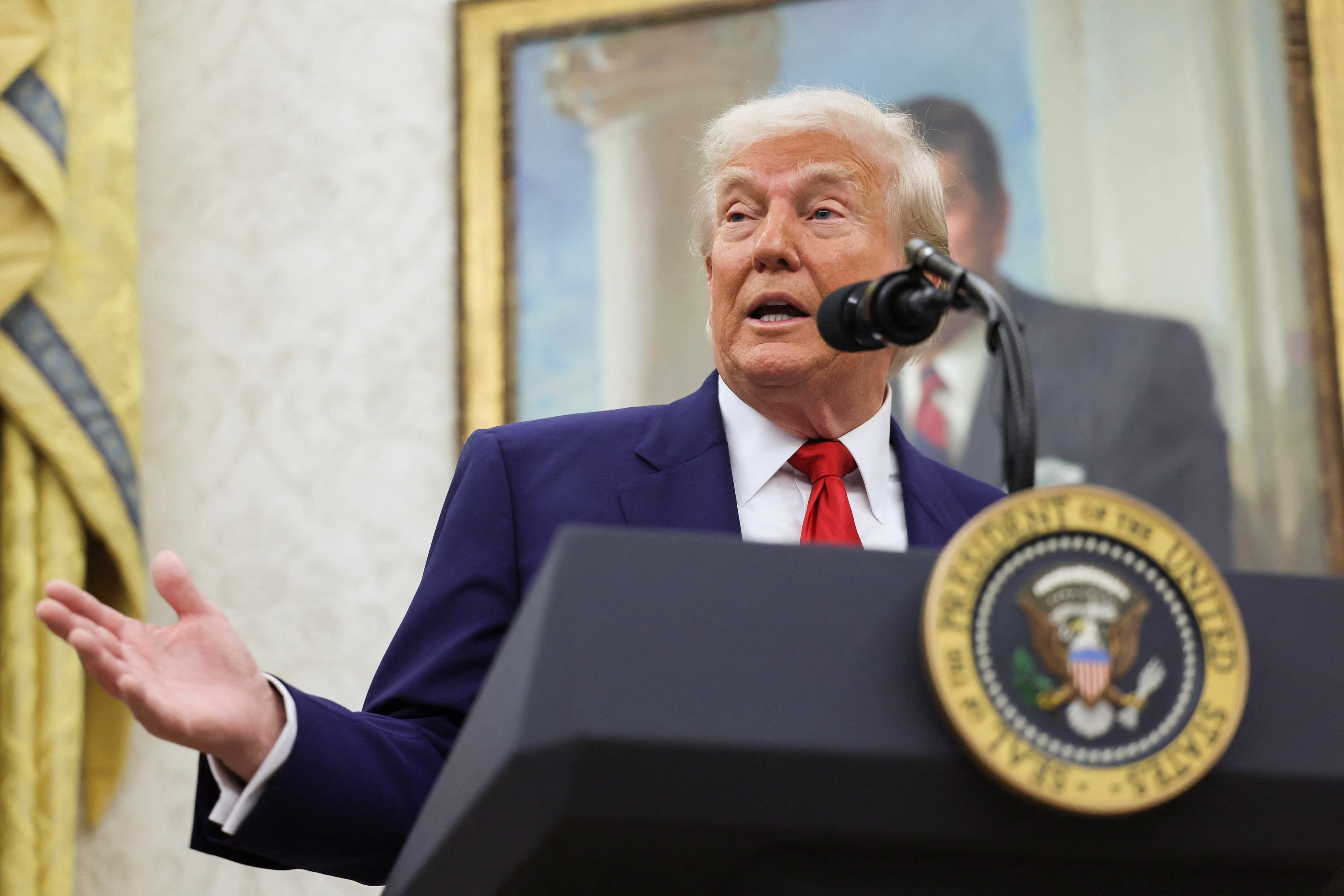 Loat dai hoc My ung ho Harvard chong lai ong Trump hinh anh