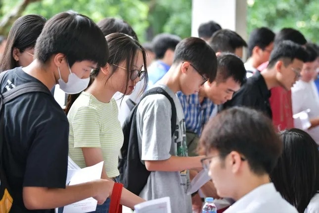 Ma tran hoc phi dai hoc hinh anh