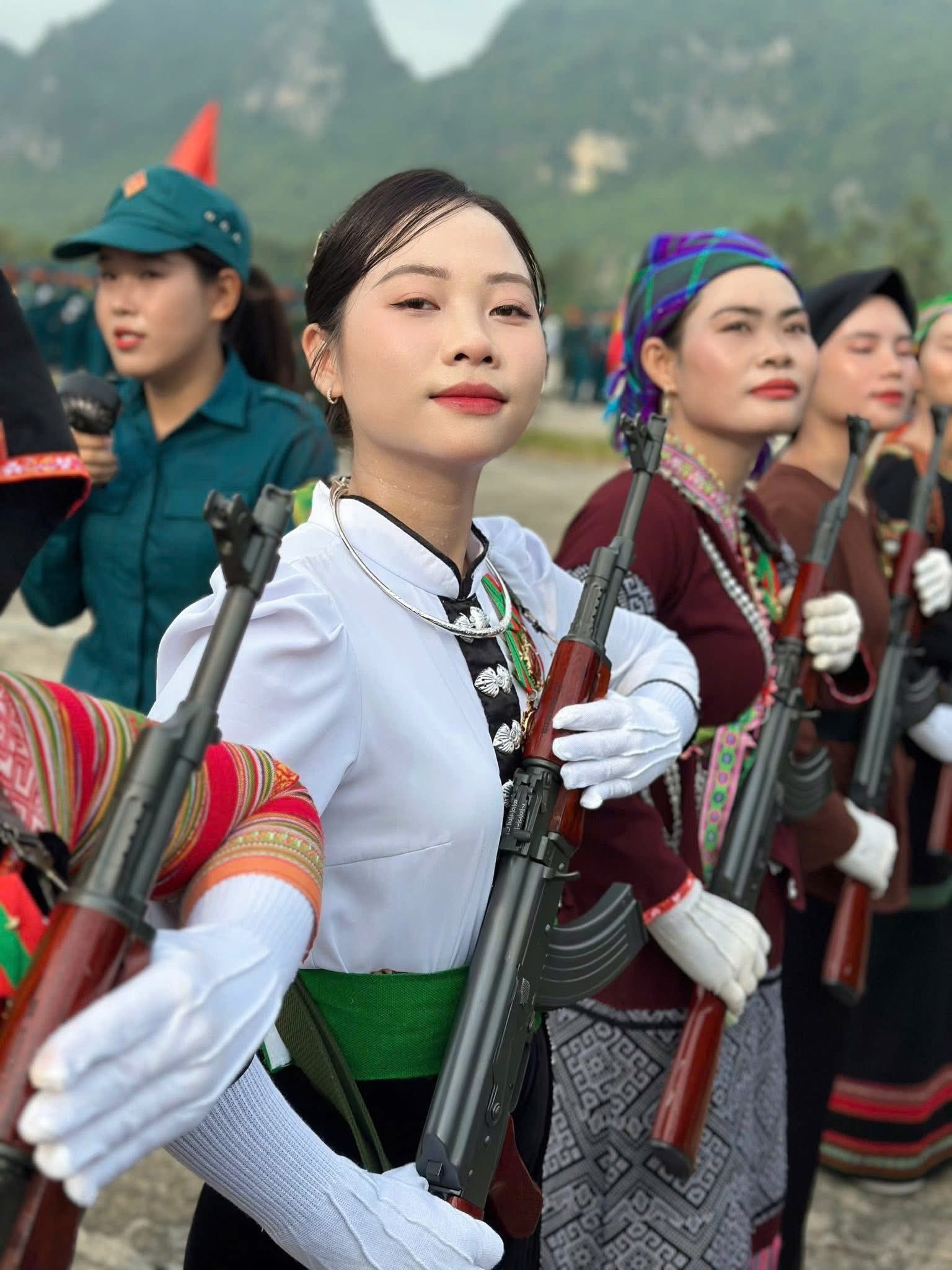 doi hinh dieu binh a80 anh 3