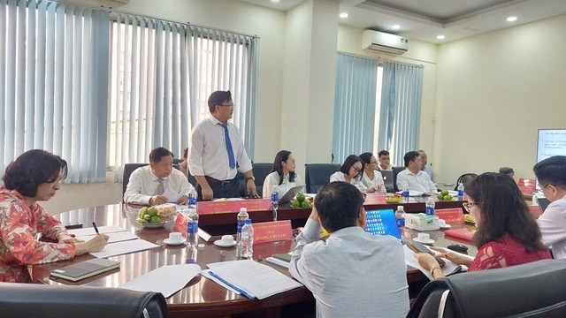 muoi truyen benh sot ret anh 2