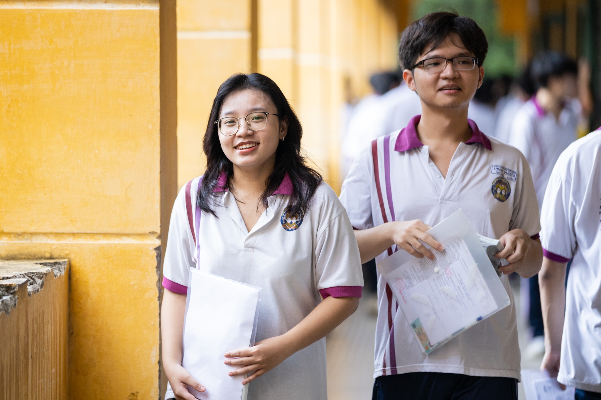 Tuyen sinh bo sung va nhung nghich ly hinh anh