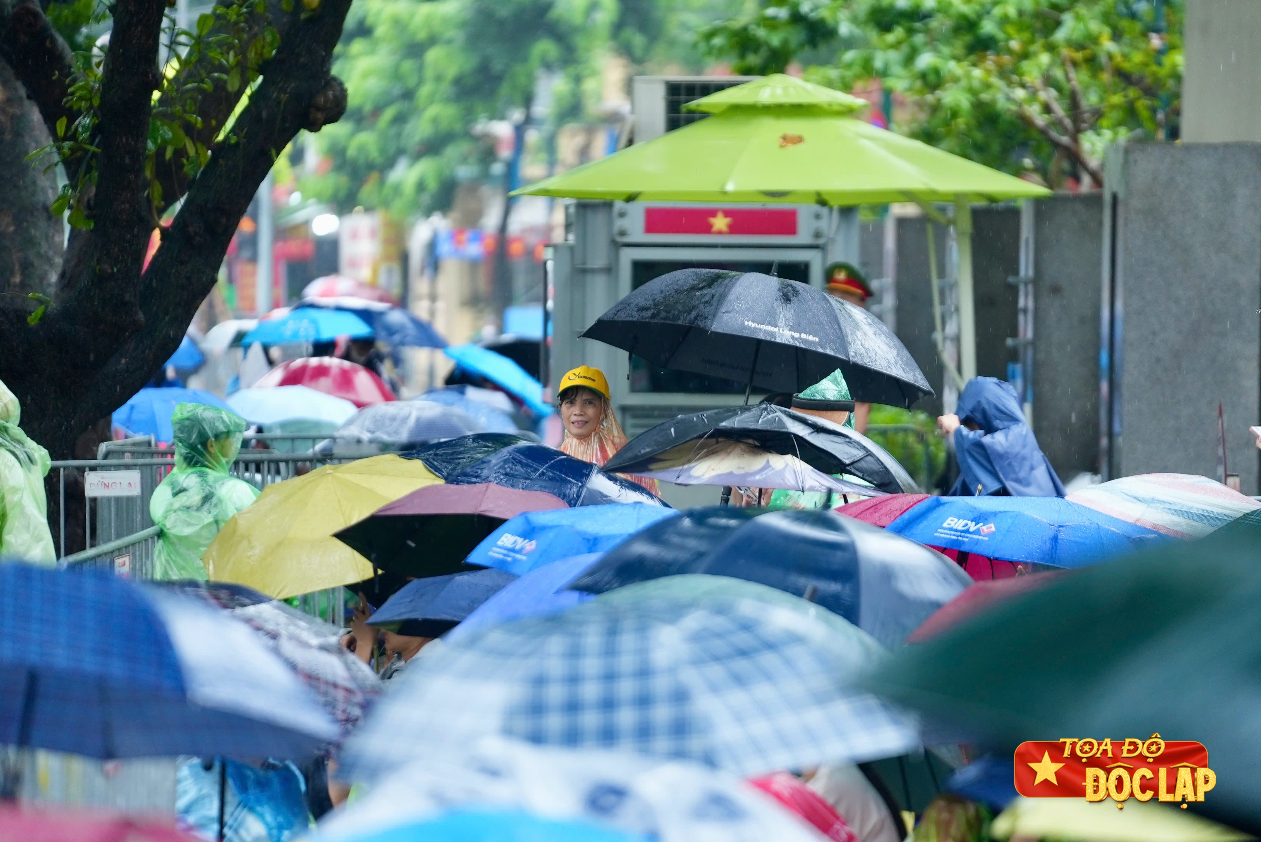hợp luyện diễu binh a80 ảnh 1 hop luyen dieu binh a80 anh 1