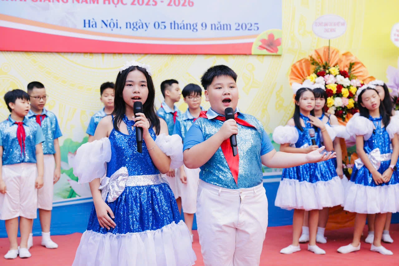khai giang nam hoc moi anh 12