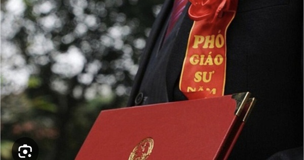 Y hoc dan dau danh sach ung vien giao su, pho giao su nam 2025 hinh anh